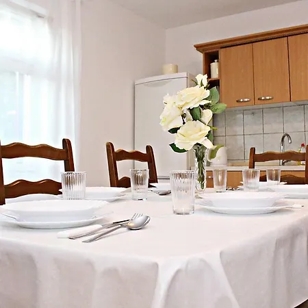 Ferienhaus Sime *