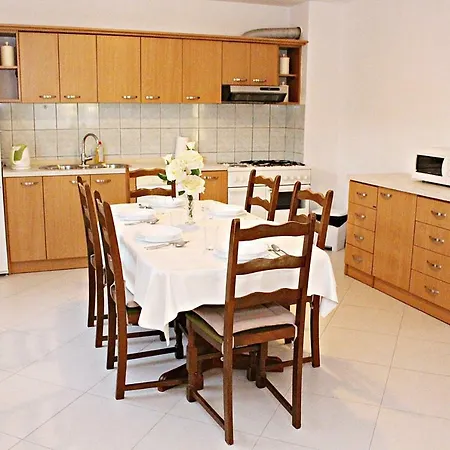 Ferienhaus Sime *